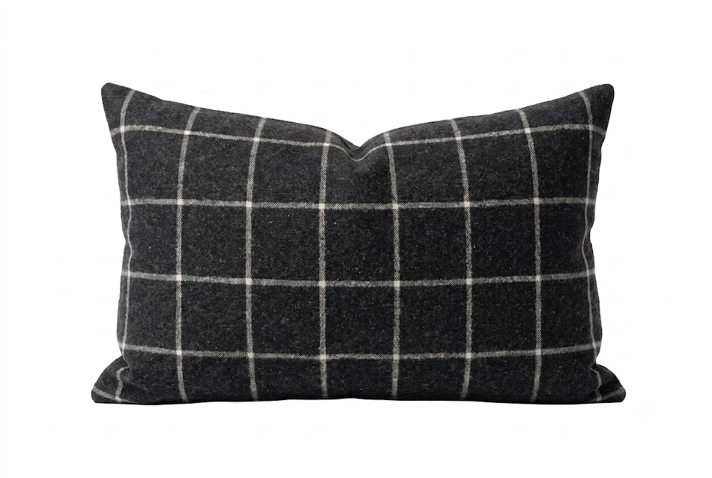 DECORATIVE CUSHION SQUARES