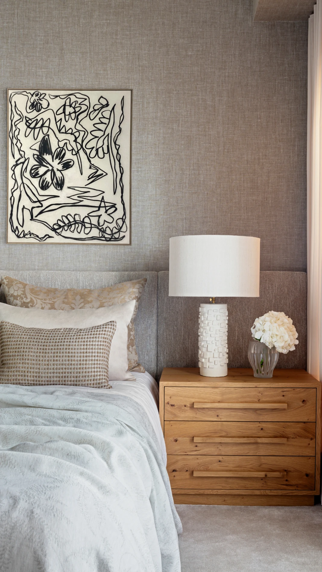 DECORATIVE CUSHION FLORAL DAMASK