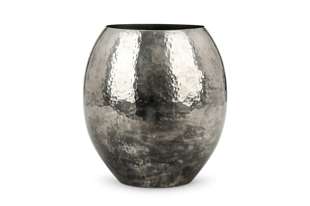 METAL VASE