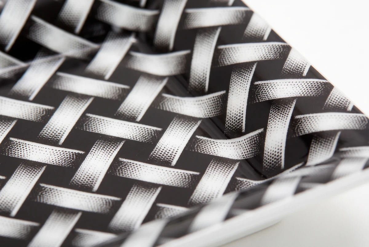 CERAMIC ASHTRAY PATTERN