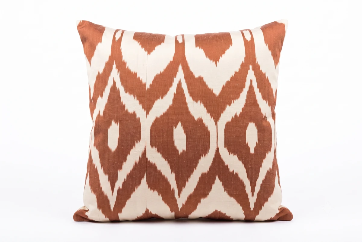 DECORATIVE CUSHION ORANGE PATTERN