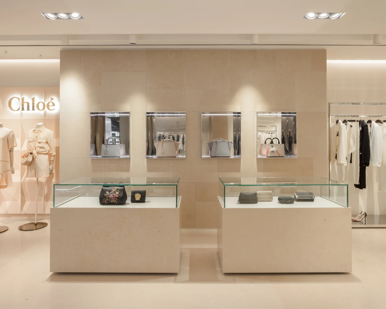 Luxury Fashion Store - Stivali Fashion Store