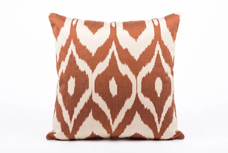 DECORATIVE CUSHION ORANGE PATTERN