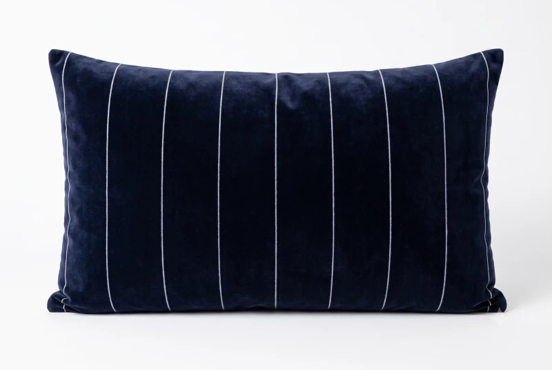 DECORATIVE CUSHION VELVET STRIPES