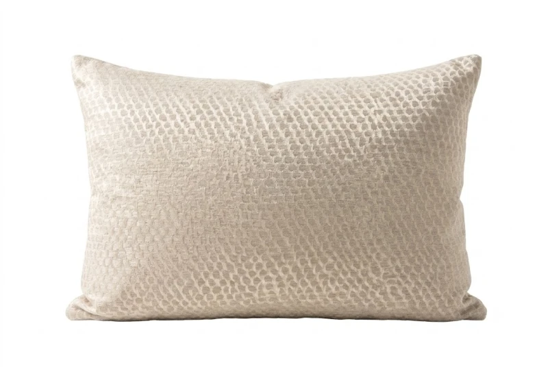 DECORATIVE CUSHION SILK PATTERN